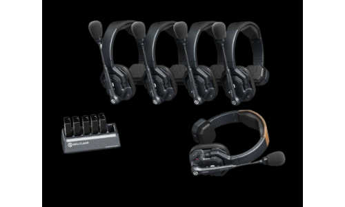 Wireless intercom headsets